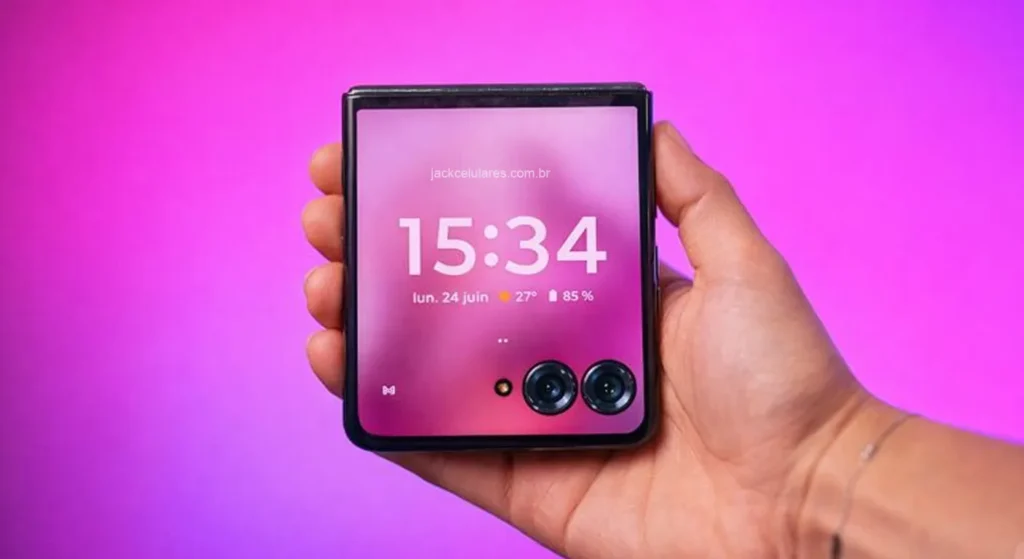 Motorola Razr 70 - Novo Dobrável da Marca Chega Ao Brasil em Breve